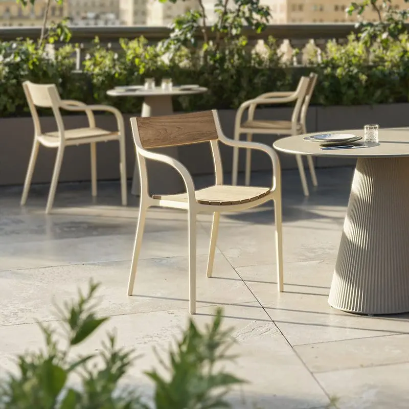 Alternative view of Coffee Chair
